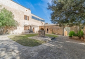 Xalet independent amb terreny en venda a la España, Sineu, ref.: TR153374 foto