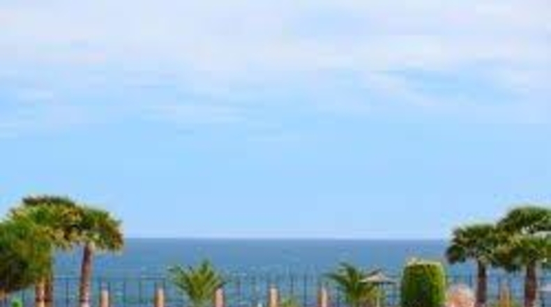 Alicante - Campello - 6500m2