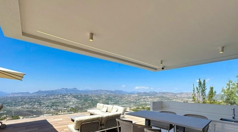 Аликанте - Benitachell - 940m2