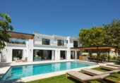 Xalet independent amb terreny en venda a la España, Marbella, ref.: TR162226 foto