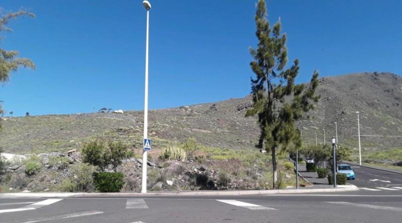 Santa Cruz de Tenerife - Adeje - 6500m2