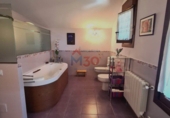Chalet independiente con terreno en venta en Treviño ref: TR26212 foto