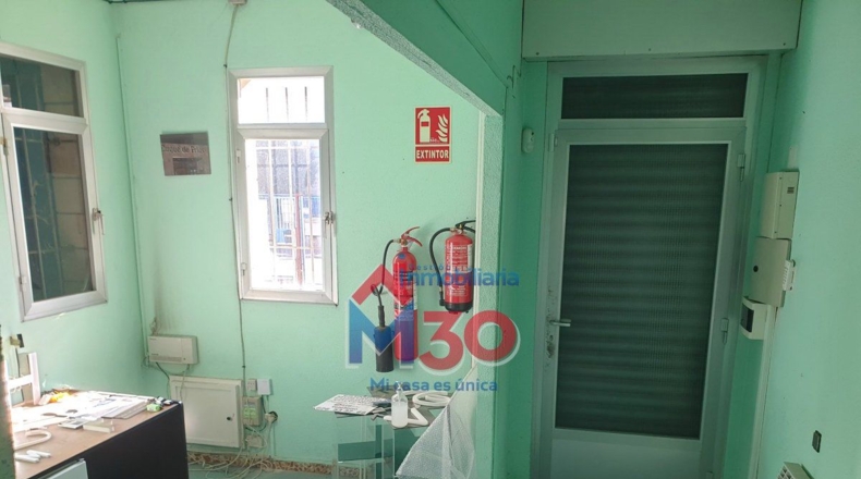 Burgos - Polígono Industrial de Bayas - 582m2