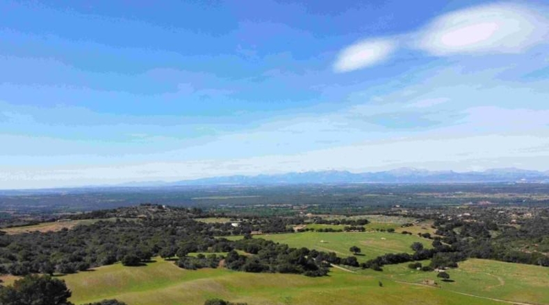 Balearic Islands - San Lorenzo del Cardessar - 10500000m2