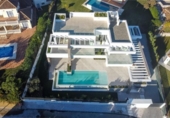 Xalet independent amb terreny en venda a la España, Marbella, ref.: TR151461 foto