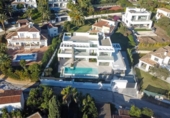 Xalet independent amb terreny en venda a la España, Marbella, ref.: TR151461 foto