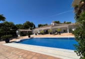 Xalet independent amb terreny en venda a la España, Benahavís, ref.: TR352145 foto