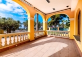 Chalet independiente con terreno en venta en la España, Salou, ref: TR153472 foto