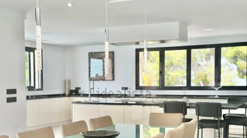 Alicante - Altea - 1680m2