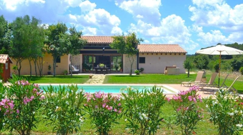 Balearic Islands - Muro - 38317m2