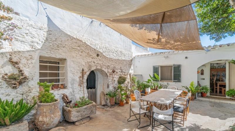 Balearic Islands - Mahón - 90000m2
