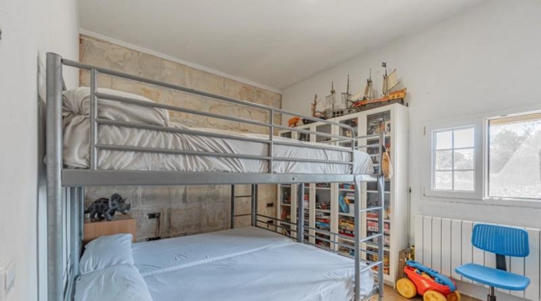Balearic Islands - Mahón - 90000m2