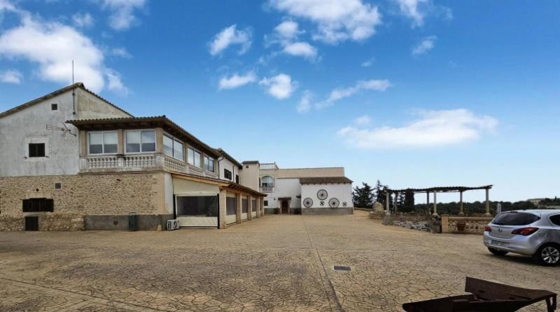 Balearic Islands - Lloret de Vistalegre - 50000m2