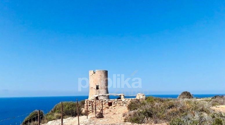 Islas Baleares - Llucmajor - 82400m2