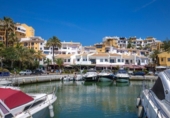 Xalet independent amb terreny en venda a la España, Marbella, ref.: TR141041 foto