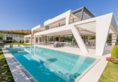 Xalet independent amb terreny en venda a la España, Marbella, ref.: TR261412 foto