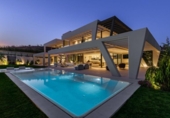 Xalet independent amb terreny en venda a la España, Marbella, ref.: TR261412 foto