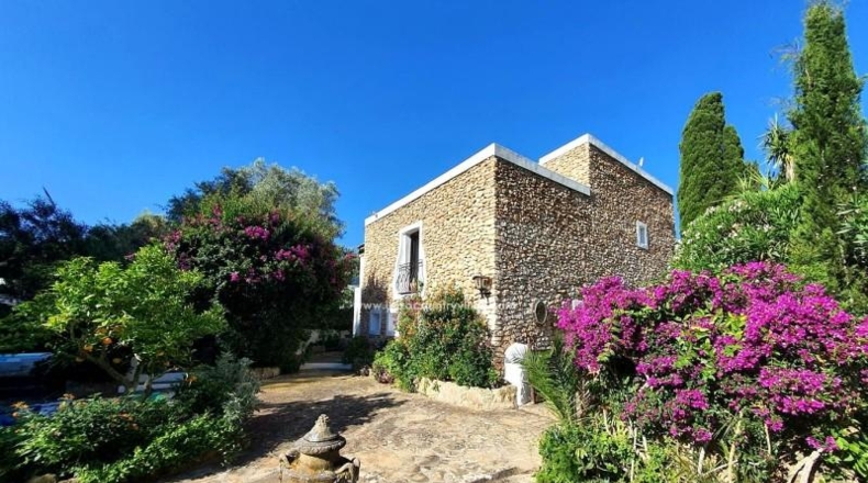Balearic Islands - San José - 4000m2