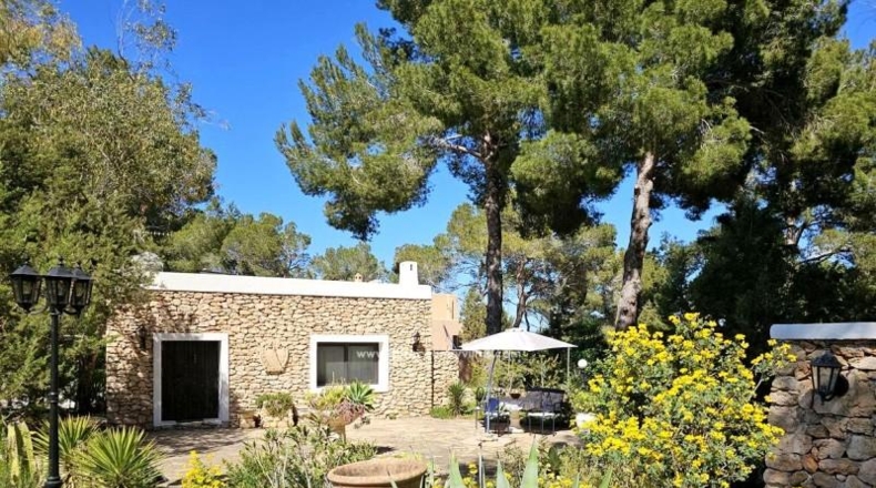 Balearic Islands - San José - 4000m2