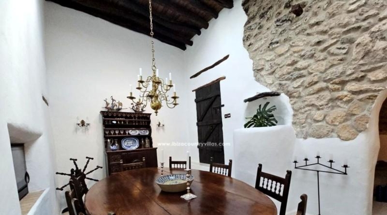 Balearic Islands - San José - 4000m2
