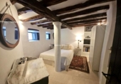 Casa de camp amb terreny en venda a la España, Eivissa, ref.: TR242799 foto