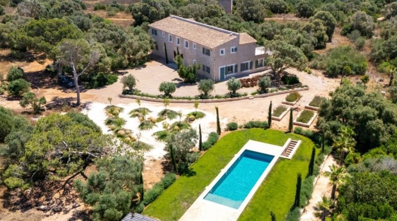 Islas Baleares - Campos - 31000m2