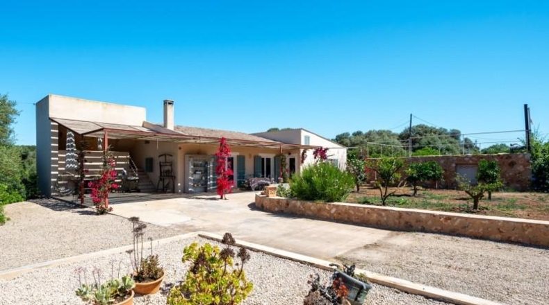Islas Baleares - Campos - 31000m2