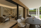 Chalet independiente con terreno en venta en la España, Gavà, ref: TR313842 foto
