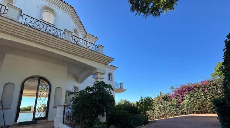 Málaga - Benahavís - 2700m2