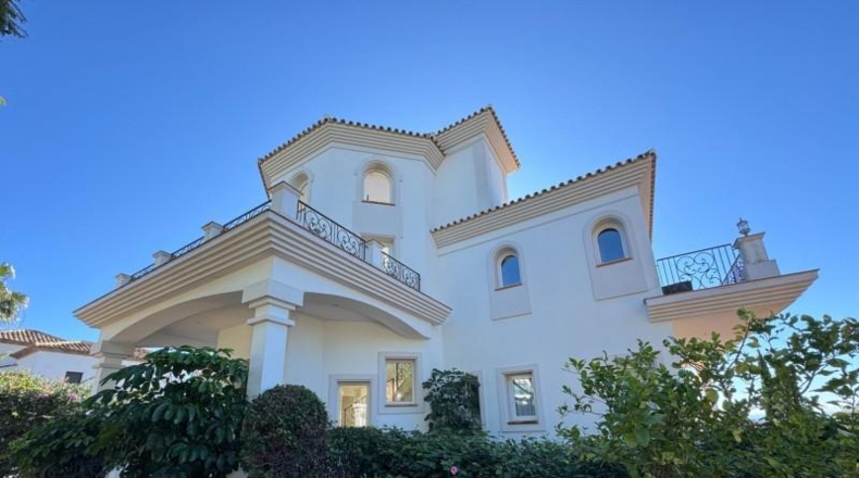 Málaga - Benahavís - 2700m2
