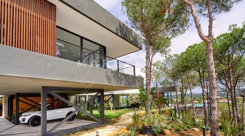 Cádiz - San Roque - 2800m2