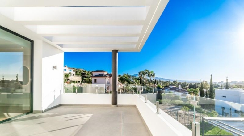 Málaga - Estepona - 1650m2