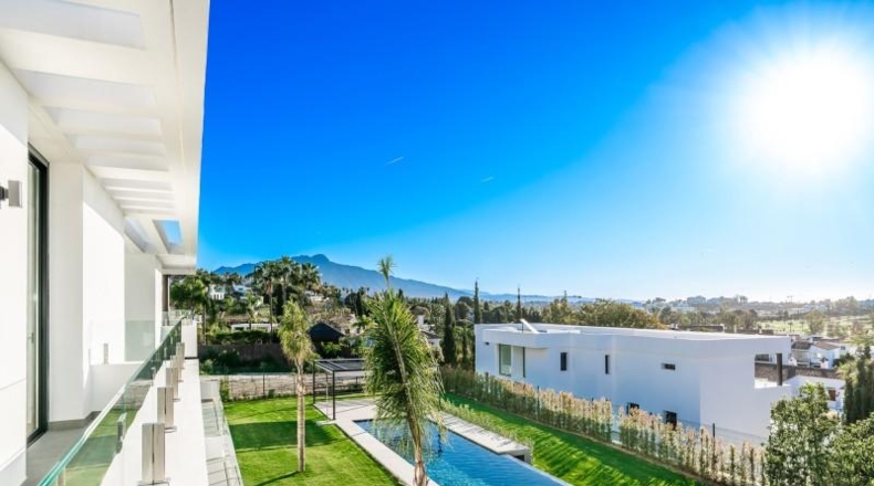Málaga - Estepona - 1650m2
