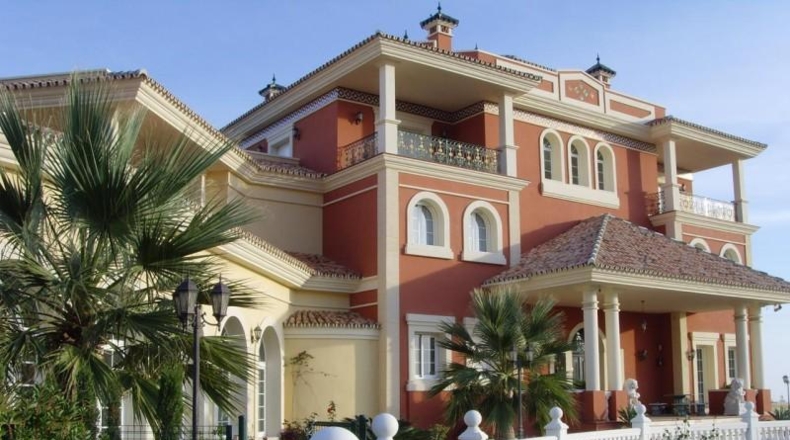 Málaga - Benalmádena - 2080m2