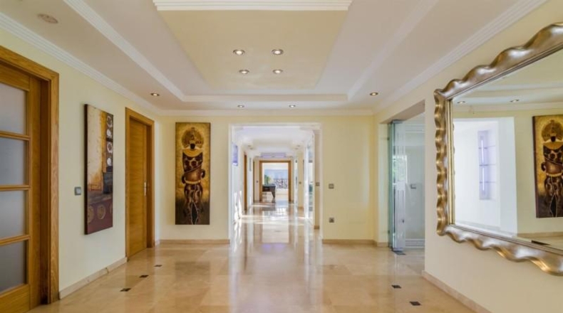 Málaga - Marbella - 2506m2