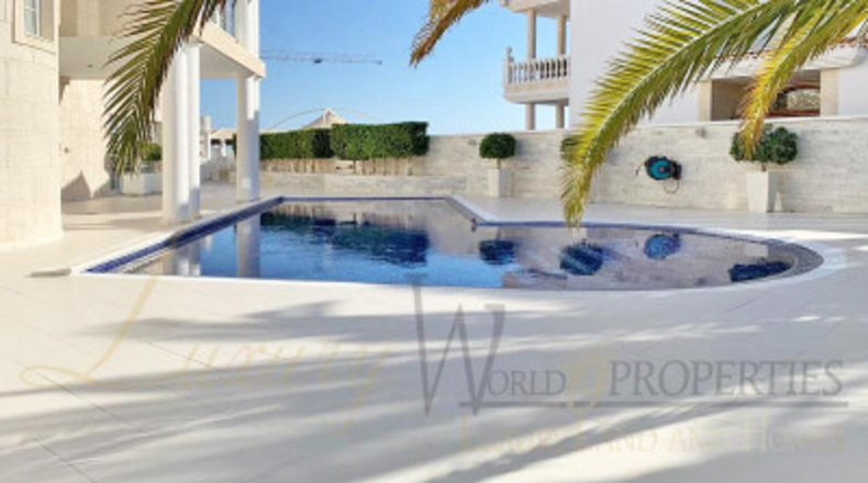 Santa Cruz de Tenerife - Adeje - 860m2