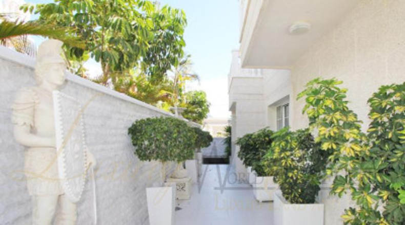Santa Cruz de Tenerife - Adeje - 860m2