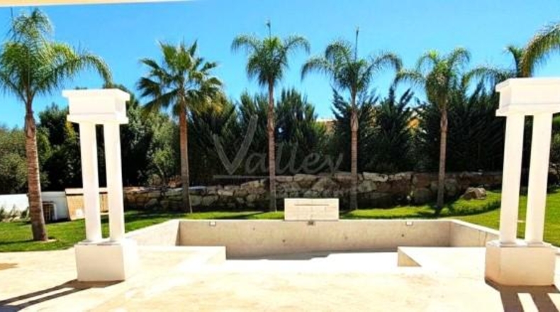 Cádiz - San Roque - 2005m2