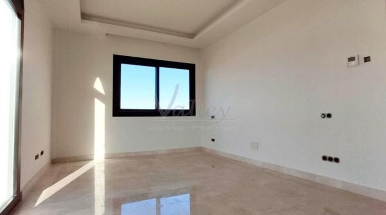 Cádiz - San Roque - 2005m2