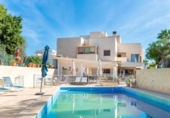 Chalet independiente con terreno en venta en la España, Alicante, ref: TR370372 foto