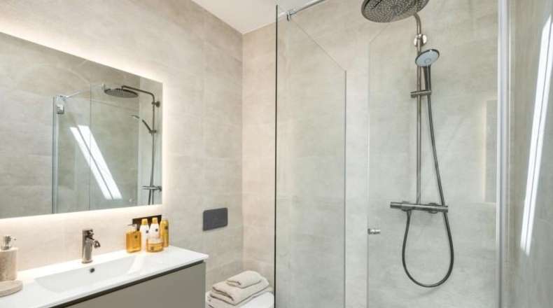 Málaga - Marbella - 1200m2