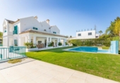 Xalet independent amb terreny en venda a la España, Marbella, ref.: TR198094 foto