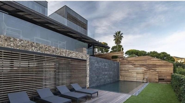 Gerona - Lloret de Mar - 564m2