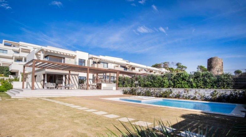 Málaga - Estepona - 884m2
