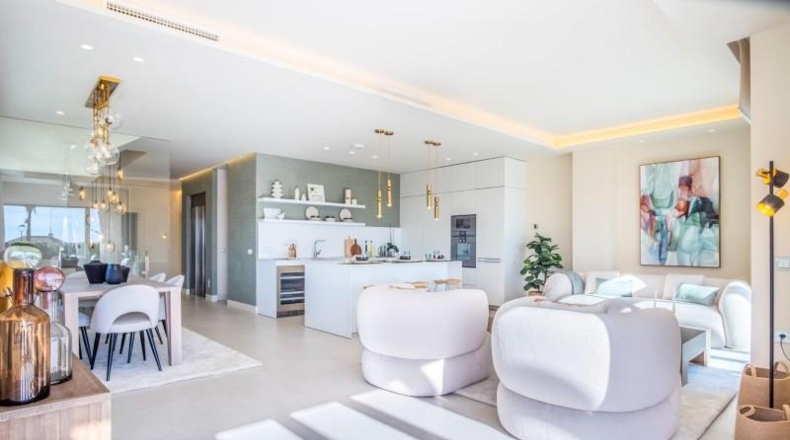 Málaga - Estepona - 884m2