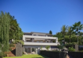 Xalet independent amb terreny en venda a la España, Marbella, ref.: TR144521 foto