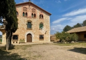 Отдельно стоящий дом с участком на продажу в городе Sant Pere de Ribes Фото