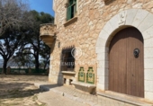 Отдельно стоящий дом с участком на продажу в городе Sant Pere de Ribes Фото