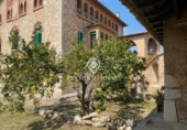 Отдельно стоящий дом с участком на продажу в городе Sant Pere de Ribes Фото