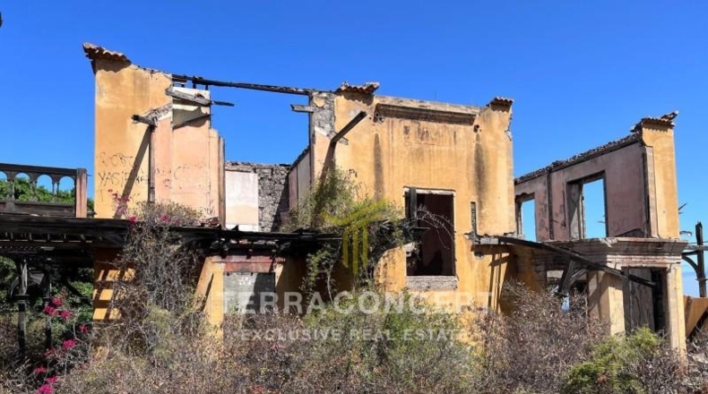 Santa Cruz de Tenerife - Puerto de la Cruz - 16000m2